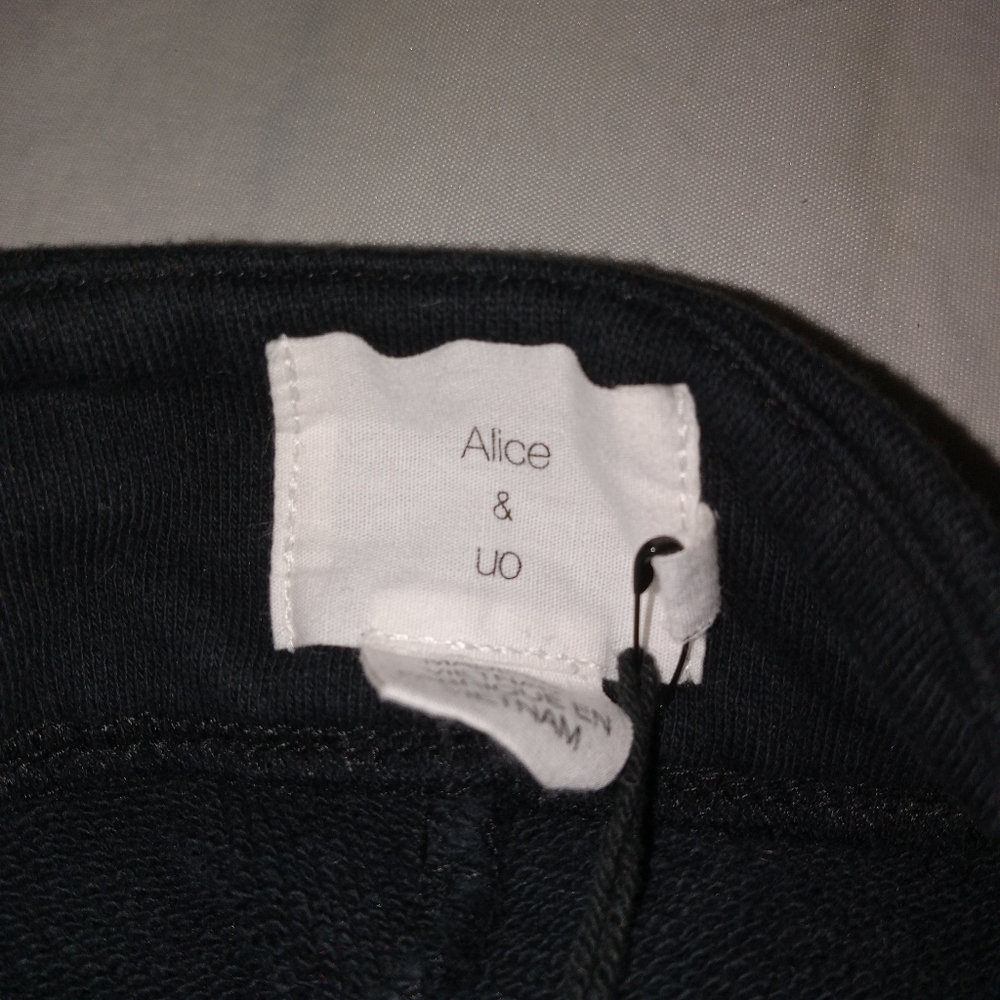Alice & UO Urban Outfitters Black Crop Hi Waisted Pants Medium - Picture 12 of 12